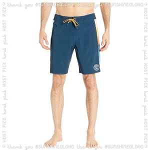 Billabong lightweight board shorts